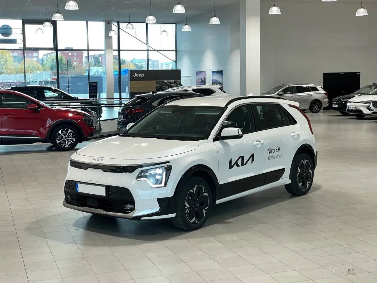 Kia Niro EV 65kWh / 460 km WLTP Räckvidd / LAGER Image 1