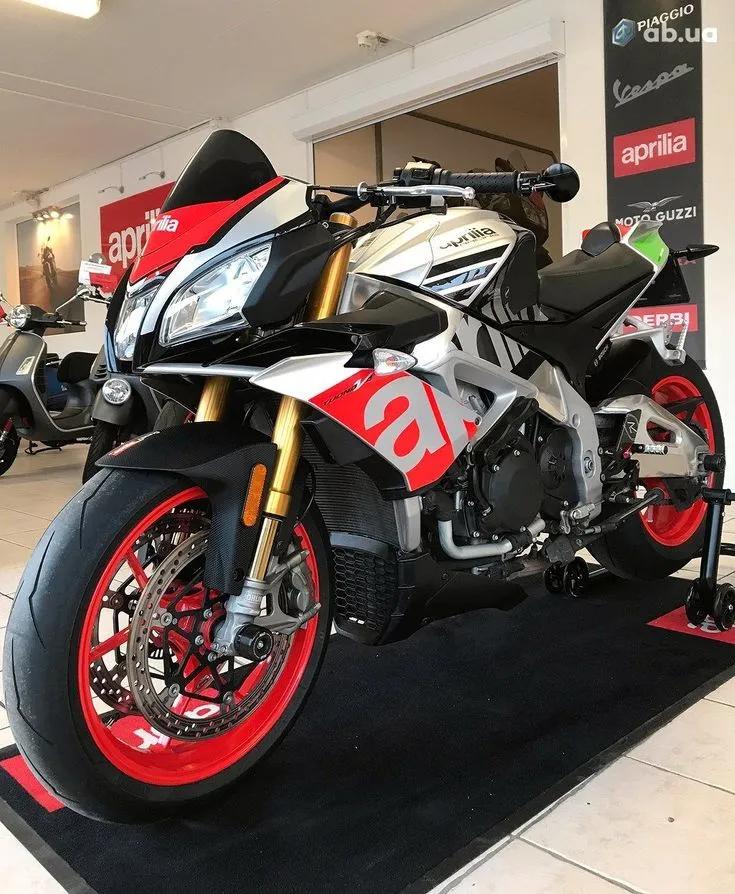 Aprilia Tuono Image 1