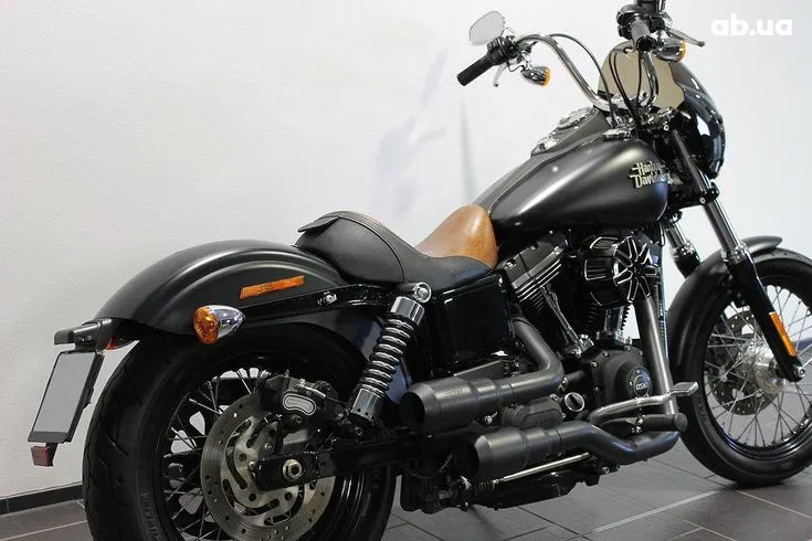 Harley-Davidson FXDB Image 7